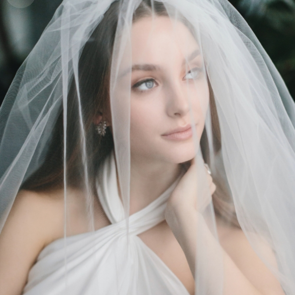 👰🆕White 2-tier Bridal Blusher Veil